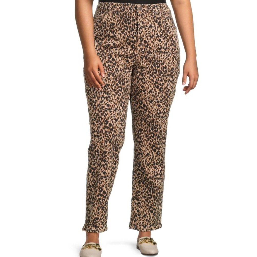 NWT Terra & Sky Black and Leopard Jeans